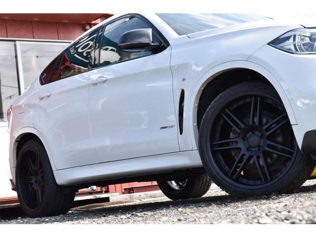 صورة 9 لـ 2015 BMW X6