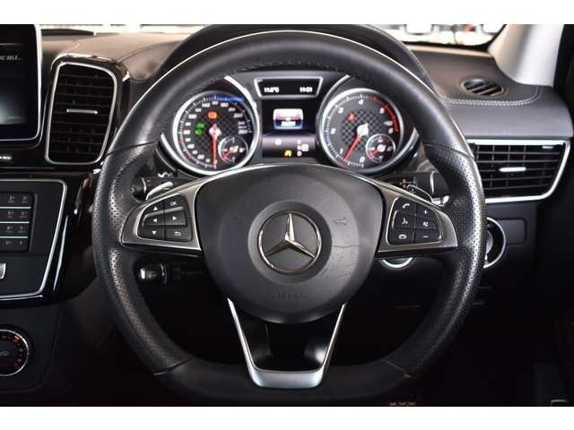 صورة مصغرة 30 لـ 2015 Mercedes-BENZ GLE