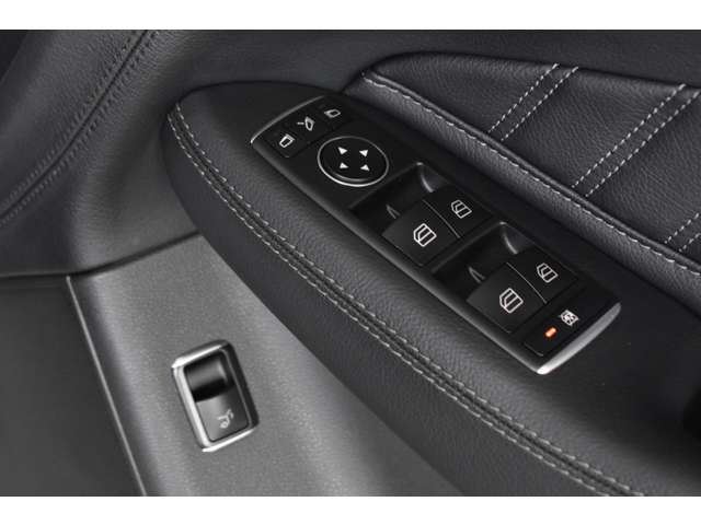 صورة مصغرة 51 لـ 2015 Mercedes-BENZ GLE