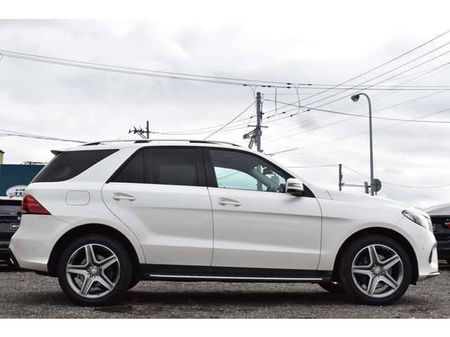 صورة 7 لـ 2015 Mercedes-BENZ GLE