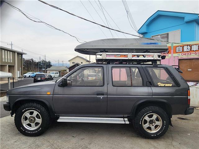 1990 Nissan TERRANO — миниатюра 31
