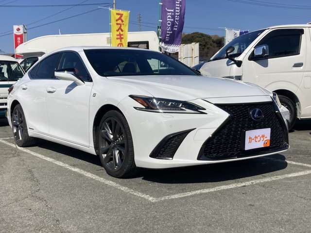 2018 Lexus ES photo 3