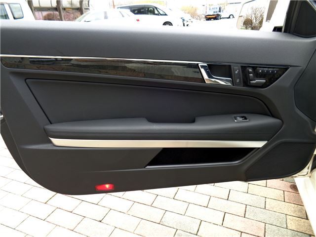 2012 Mercedes-BENZ E-CLASS 缩略图 22
