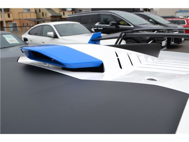 2022 Lamborghini HURACAN — миниатюра 21