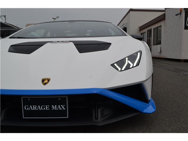 2022 Lamborghini HURACAN — миниатюра 26