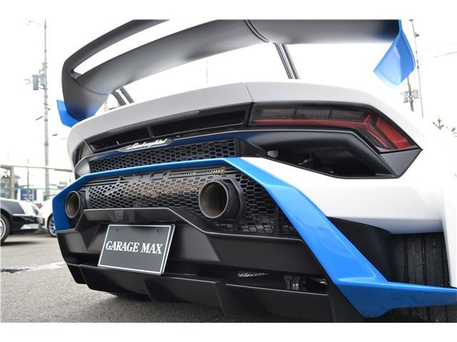 2022 Lamborghini HURACAN — миниатюра 28