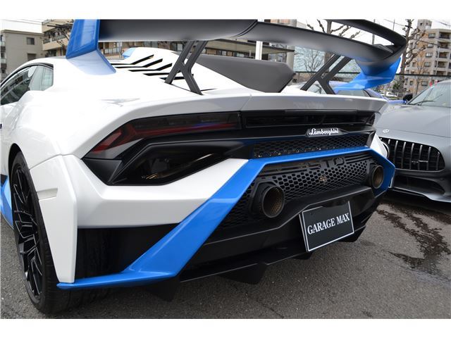 2022 Lamborghini HURACAN — миниатюра 30