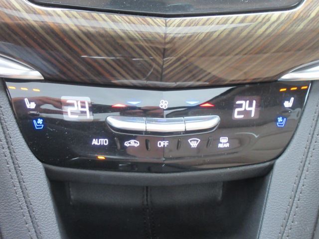 صورة مصغرة 60 لـ 2022 Cadillac XT6