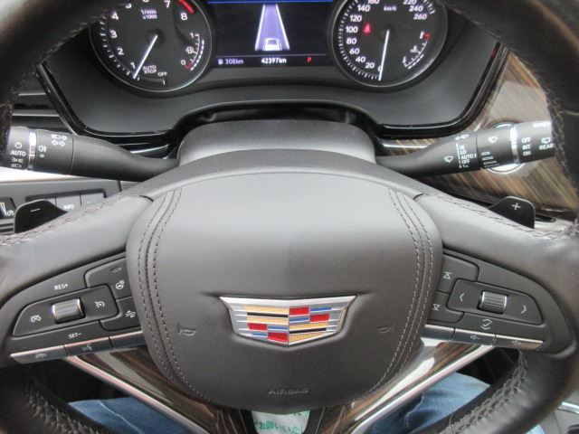 صورة مصغرة 77 لـ 2022 Cadillac XT6