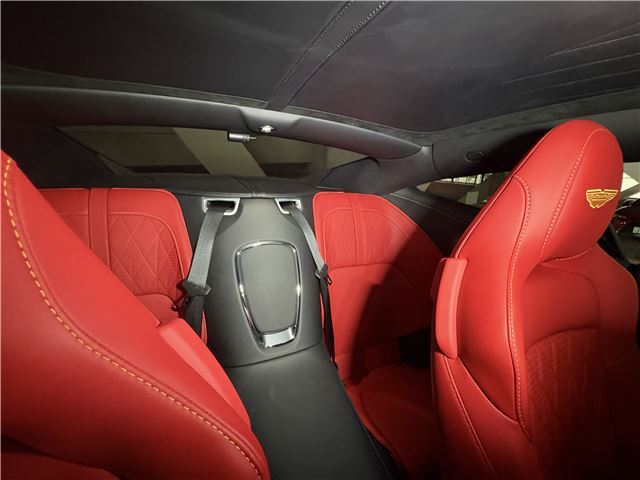 2024 Aston Martin DB12 缩略图 21