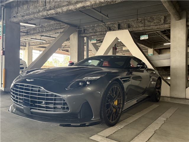 2024 Aston Martin DB12 缩略图 49