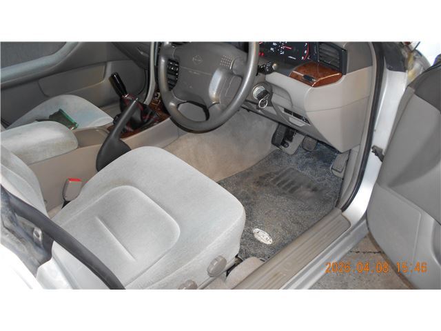 2000 Nissan LAUREL 缩略图 13