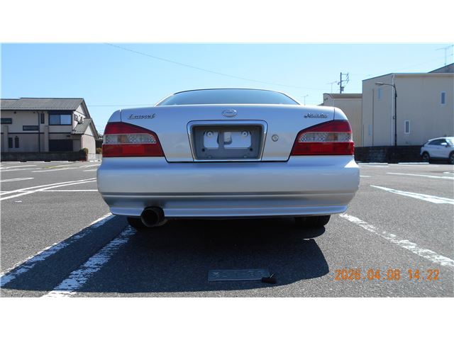 2000 Nissan LAUREL 照片 6