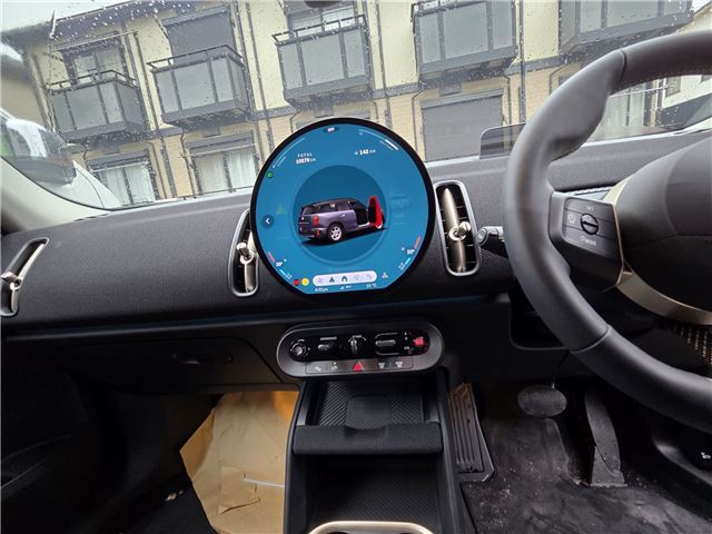 2024 MINI COUNTRYMAN 缩略图 3