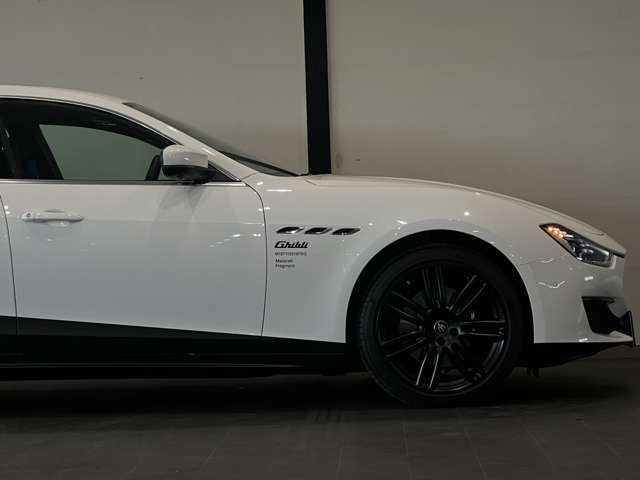 2022 Maserati GHIBLI — миниатюра 53