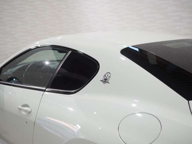 صورة مصغرة 21 لـ 2014 Maserati GRAN TURISMO
