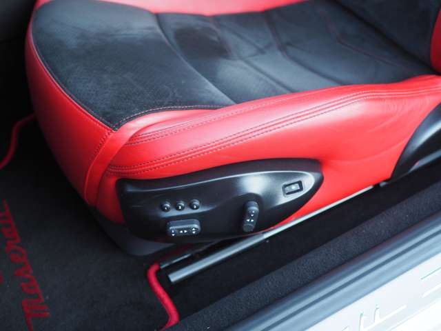 صورة مصغرة 43 لـ 2014 Maserati GRAN TURISMO