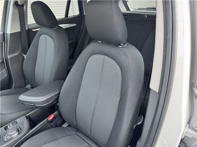 2016 BMW X1 缩略图 33