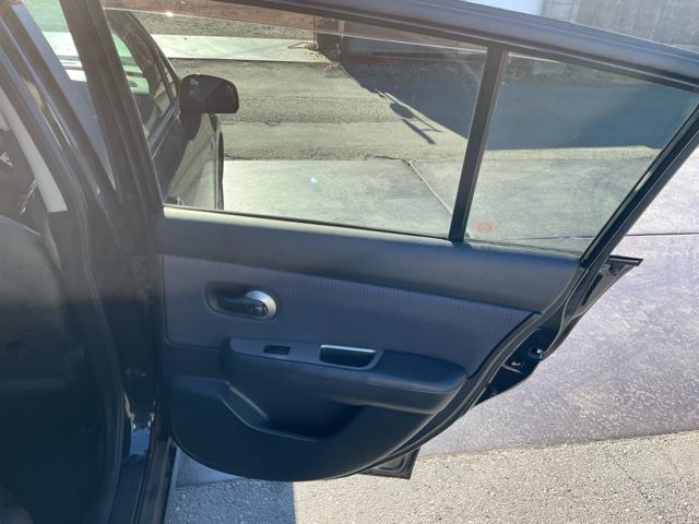 صورة مصغرة 16 لـ 2007 Nissan TIIDA
