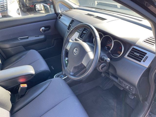 صورة مصغرة 18 لـ 2007 Nissan TIIDA