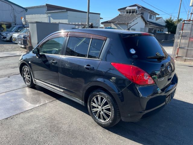 صورة 5 لـ 2007 Nissan TIIDA