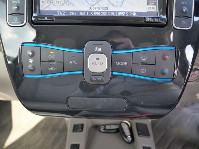 2012 Nissan LEAF 缩略图 31
