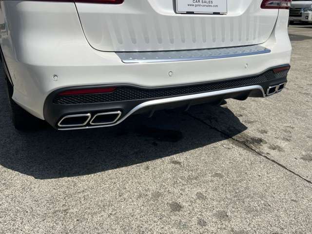 صورة 9 لـ 2015 Mercedes-BENZ GLE