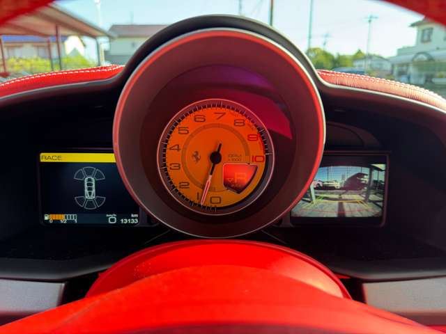 صورة مصغرة 9 لـ 2015 Ferrari 458 ITALIA