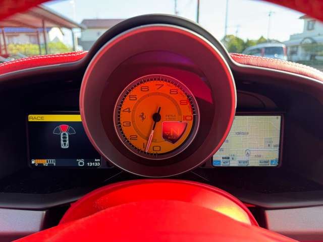 صورة مصغرة 8 لـ 2015 Ferrari 458 ITALIA