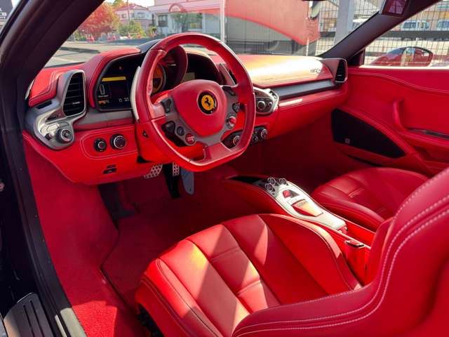 صورة مصغرة 6 لـ 2015 Ferrari 458 ITALIA