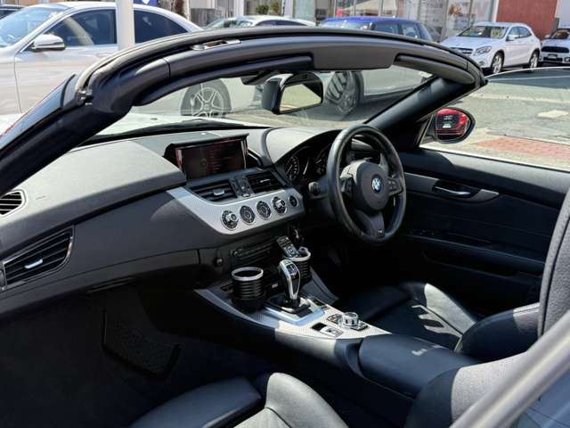 2016 BMW Z4 — миниатюра 13