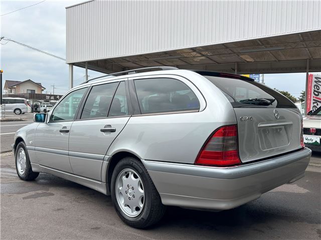 صورة مصغرة 3 لـ 1999 Mercedes-BENZ C-CLASS