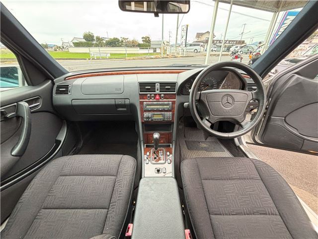 صورة مصغرة 15 لـ 1999 Mercedes-BENZ C-CLASS
