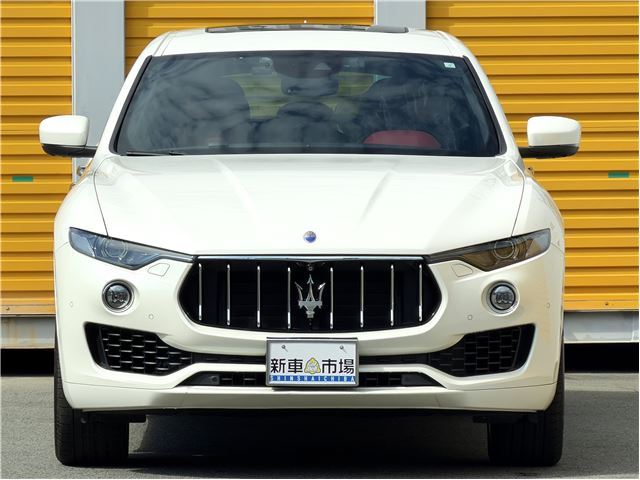 2017 Maserati LEVANTE — миниатюра 11