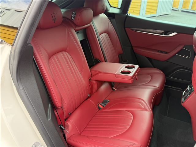 2017 Maserati LEVANTE — миниатюра 44