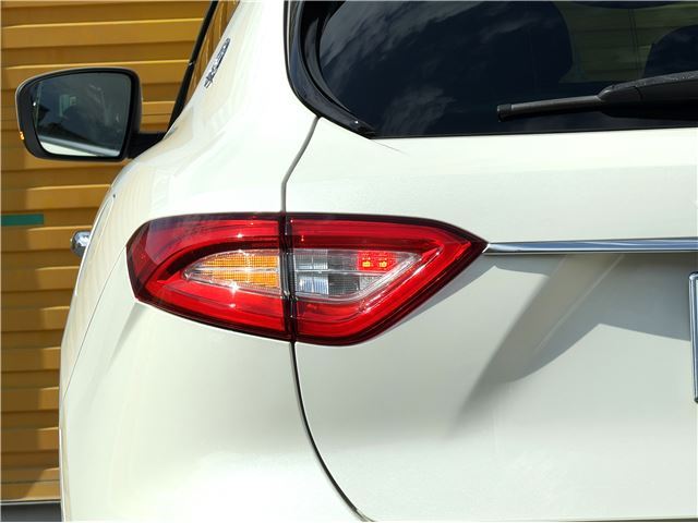 2017 Maserati LEVANTE — миниатюра 7