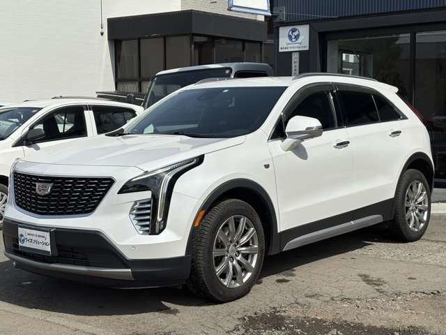 2023 Cadillac XT4 照片 1