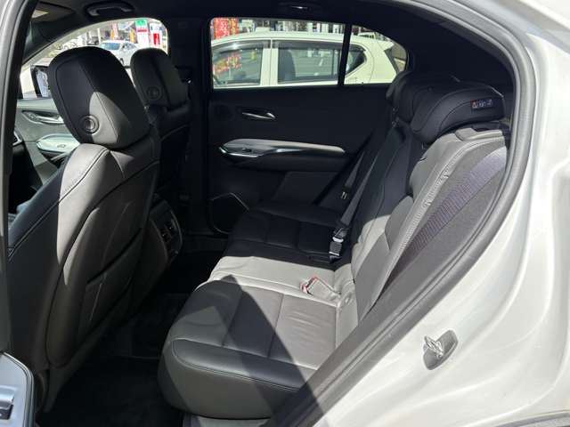 2023 Cadillac XT4 缩略图 14