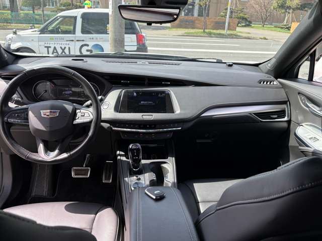 2023 Cadillac XT4 缩略图 16