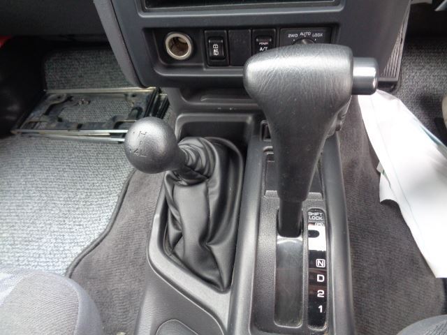 1996 Nissan TERRANO 缩略图 17