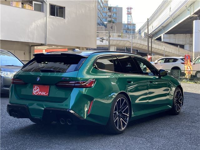 صورة 2 لـ 2025 BMW M5 TOURING