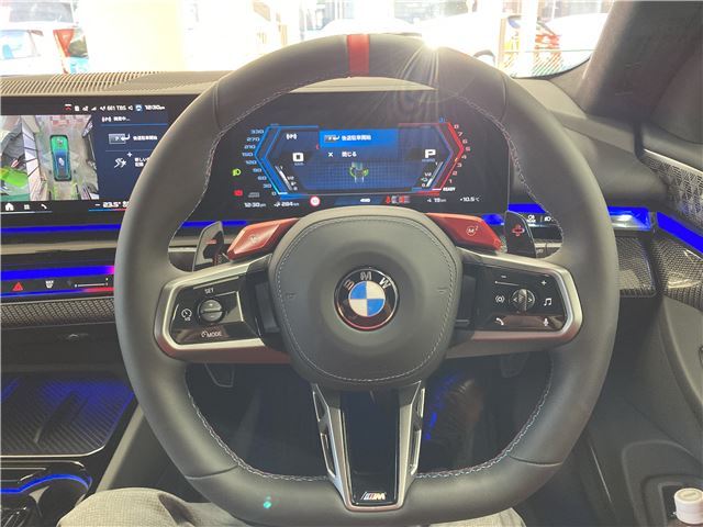 2025 BMW M5 TOURING — миниатюра 21