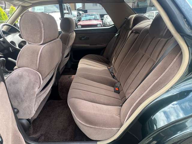1992 Nissan LAUREL 缩略图 14