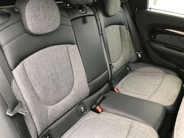 2022 MINI CLUBMAN — миниатюра 15