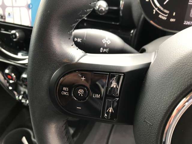 2022 MINI CLUBMAN — миниатюра 19