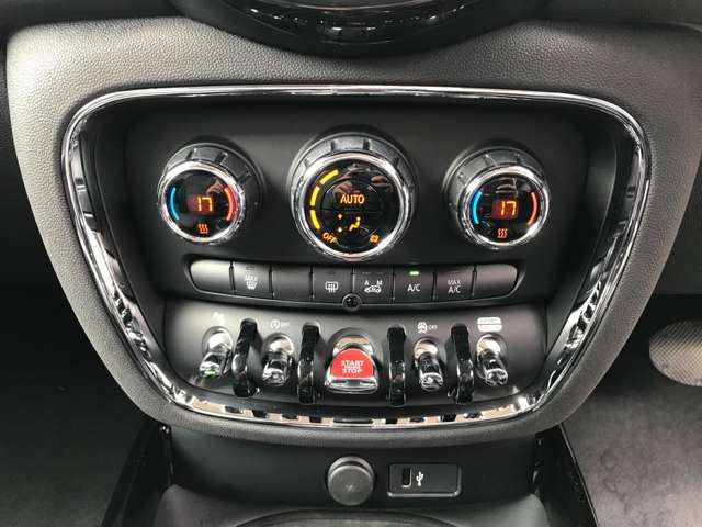 2022 MINI CLUBMAN — миниатюра 23