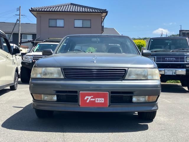 1993 Nissan LAUREL 照片 2