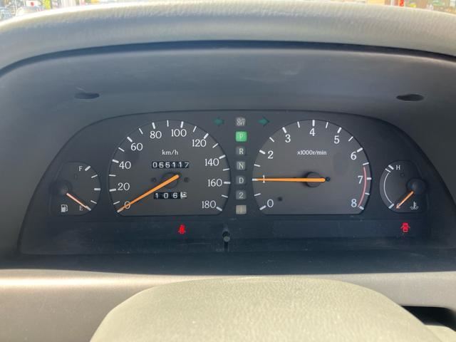1993 Nissan LAUREL 照片 7