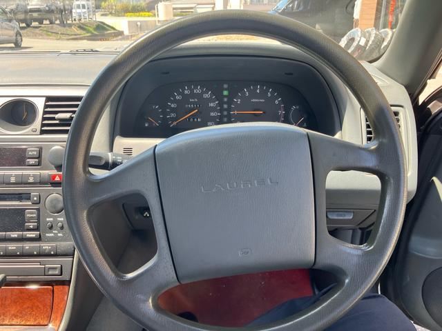 1993 Nissan LAUREL 照片 6