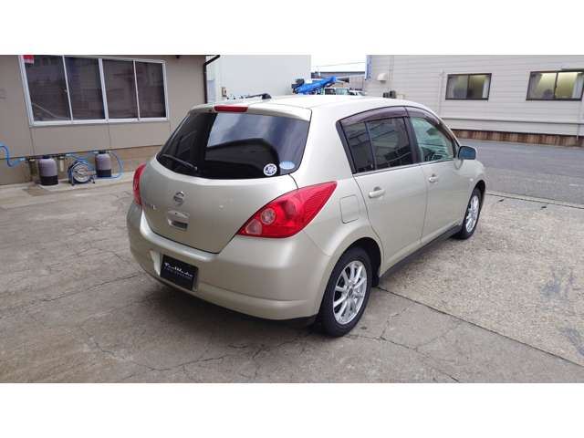صورة 3 لـ 2007 Nissan TIIDA